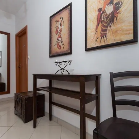 Ferienhaus Mit Privatpool Fur 8 Personen Ca 139 Qm In Lozovac, Dalmatien Norddalmatien Lozovac
